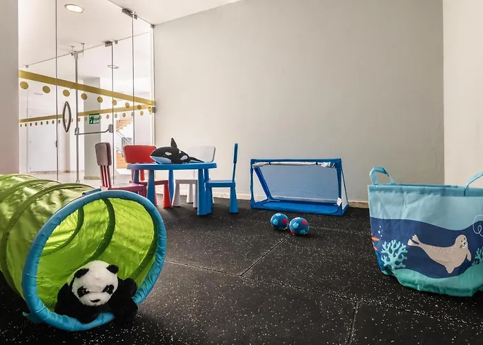 酒店 Emeralds By Dk