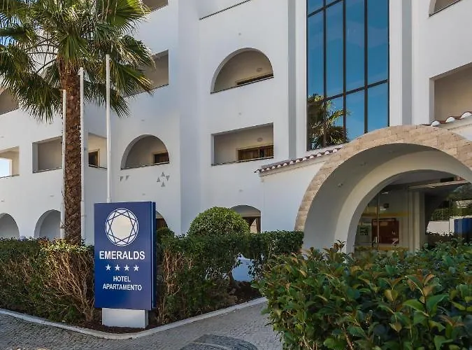 Emeralds By Dk 阿尔布费拉